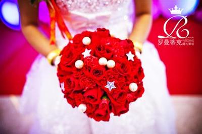 专业婚礼摄影 1000元也能享5D3佳作的上乘婚庆体验